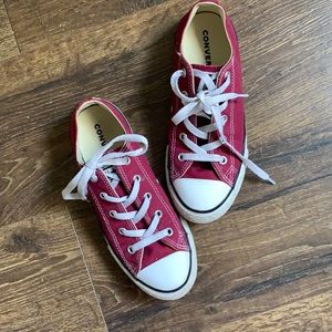 Girls converse sneakers 3 maroon cranberry